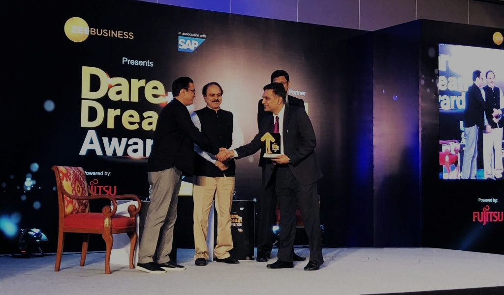 Mr. Pankaj Poddar, CEO, Cosmo Films received the "Young Business Leader Award" at the Dare to Dream Awards 2018, presented by Zee Business in association with SAP in October 2018.